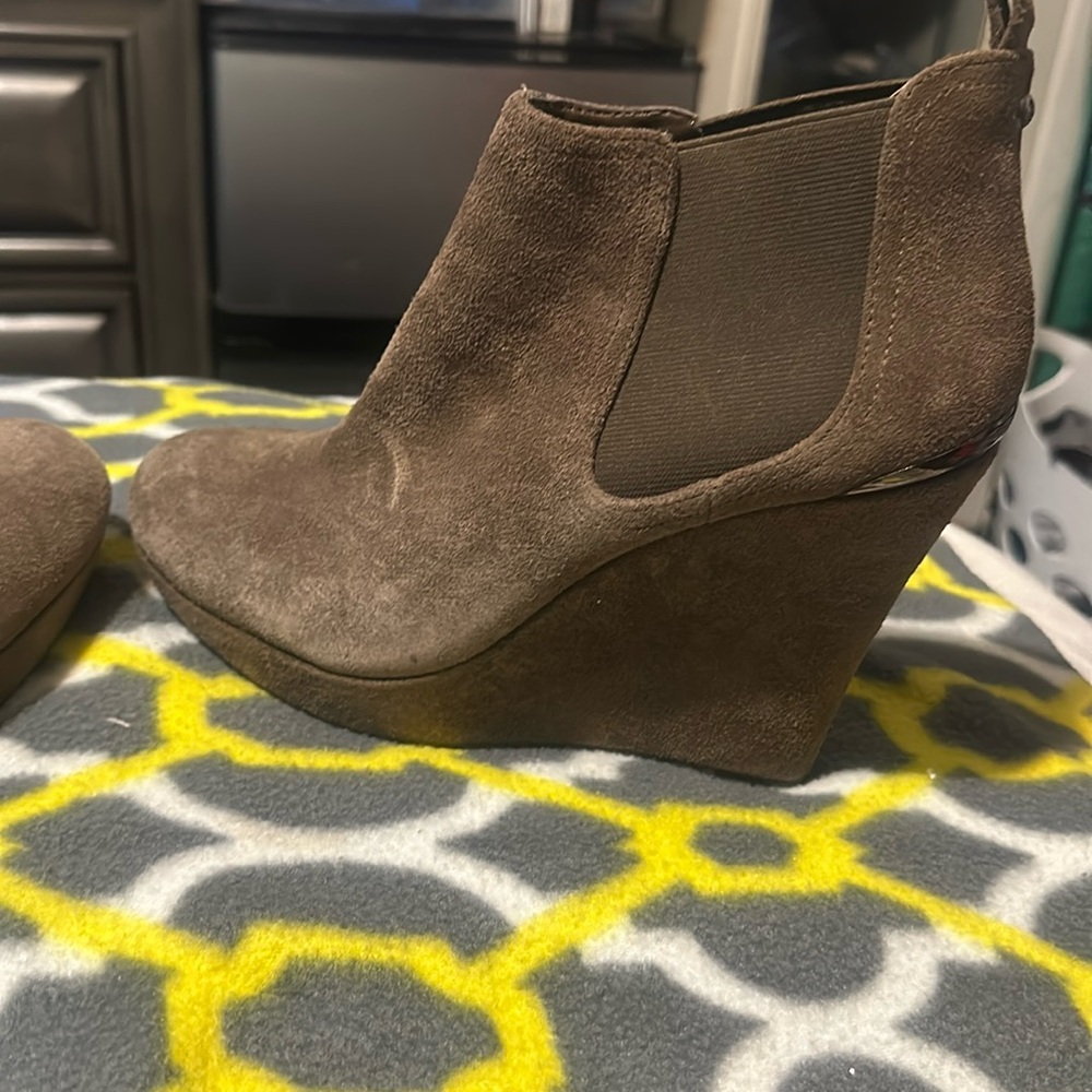 Jessica Simpson boots size 9.5 M